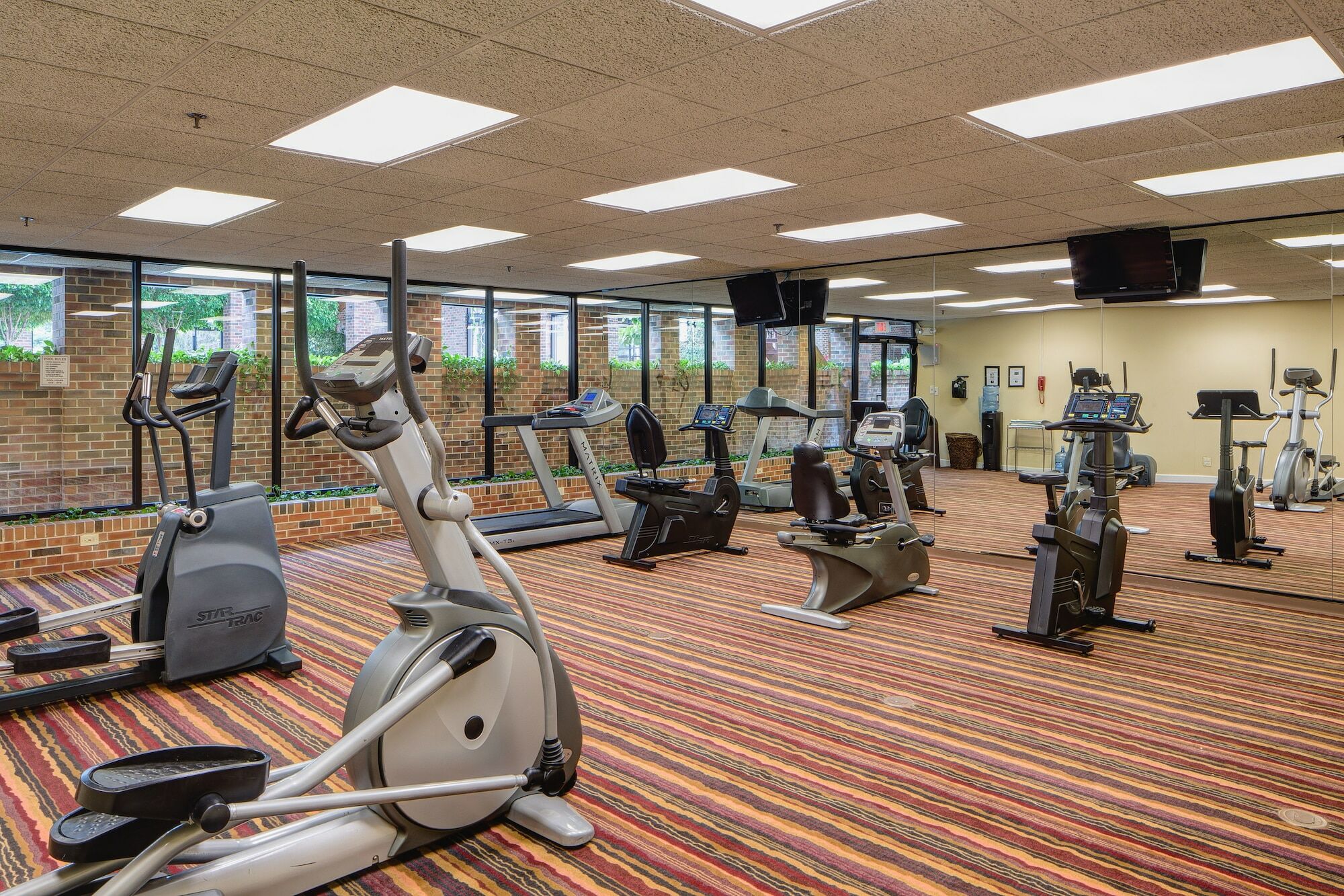 Holiday Inn Chicago Sw-Countryside Confctr By Ihg Dış mekan fotoğraf